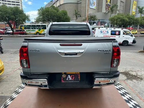 Toyota Hilux Srv 2.8 At 4x4 Diesel
