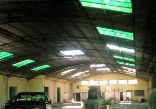 Imagen 2 de 8 de Depósito En Venta Martinez