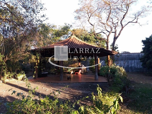 Linda Chácara No Condomínio Chacaras Internacional, 5.000 M2 De Área Útil E Casa Com 3 Dormitorios Sendo 2 Suites E 500 M2 De Área Construída - Ch00001 - 4797955