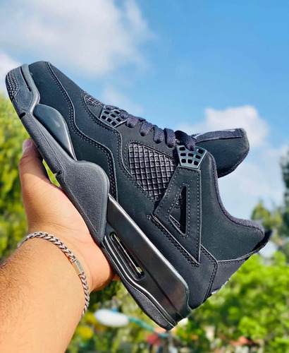 Jordan Retro 4 Black Cat