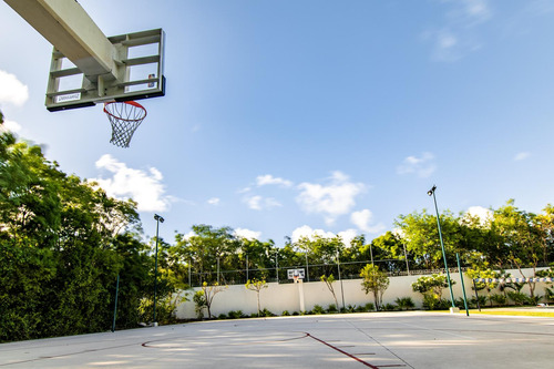 Casa En Venta En Lagos Del Sol, En Cancun