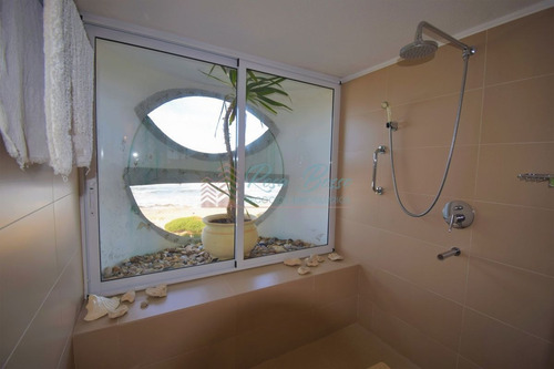 Imagen 24 de 30 de Hermoso Apto Para La Venta Frente Al Mar.