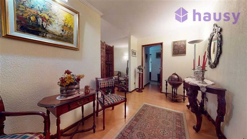 Tour Virtual // Av. El Bosque Sur (71809)