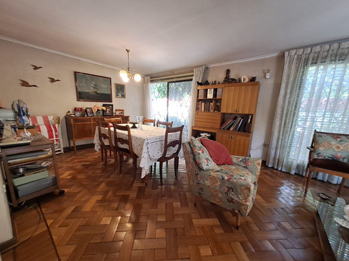 Poeta V Huidobro/e.barrenechea 2 Casas En 525mt2 Comer Resid