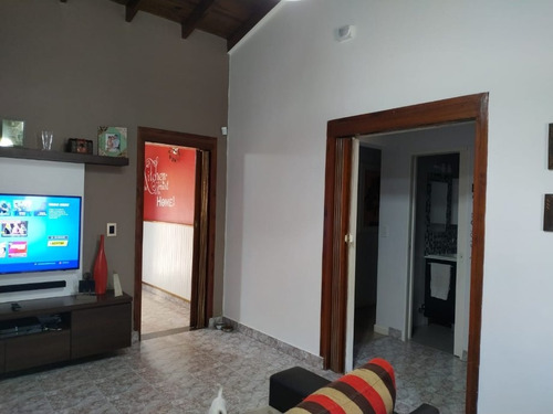 Imagen 12 de 14 de Chalet Ph En Venta En Castelar Sur