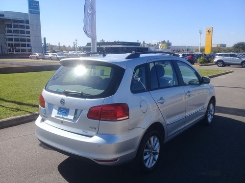 Volkswagen Suran 1.6 Highline 2015 C/ 56600 K - Car One -ez