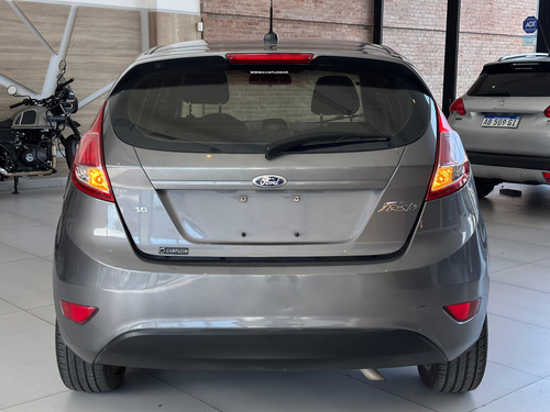 Ford Fiesta Kinetic 1.6 Se Plus Powershift 120cv
