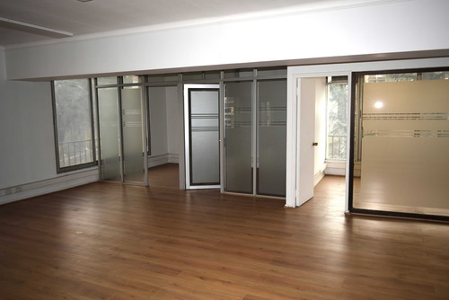 Remodelada, 379 M2. Miraflores Con Moneda (91420)