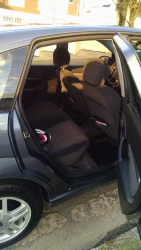 Ford Focus 2.0 Glx - Completo