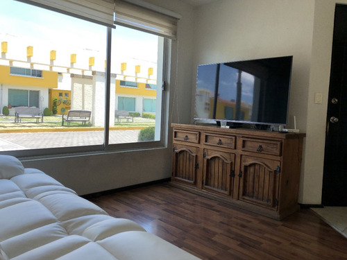 Casa Con Inmejorable Salida A Cdmx En San Mateo Atenco Venta