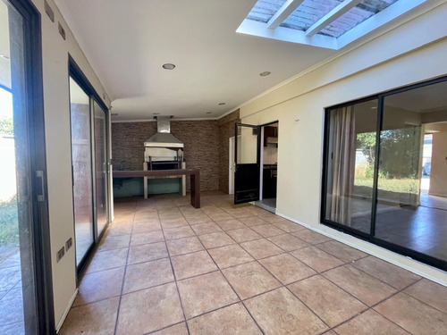 Casa, 4 Dormitorios, 4 Baños, Huertos Familiares