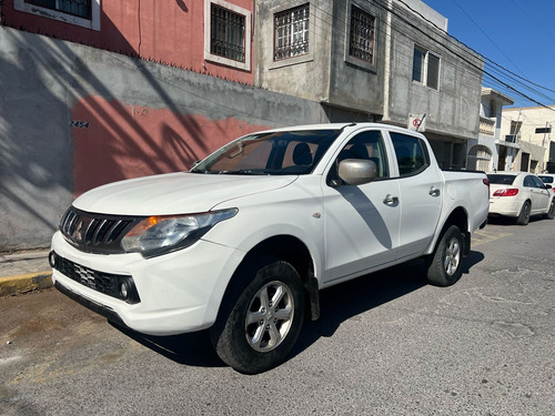 Mitsubishi L200 2.5 Di-d Cabina Doble 4x4 Mt