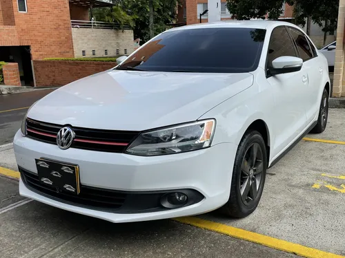 Volkswagen Jetta 2.0 Trendline 5 p