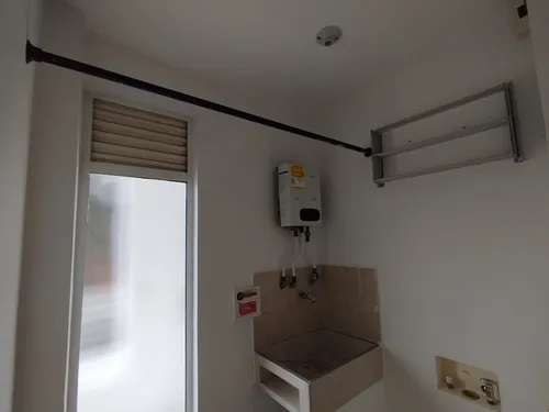 Arriendo Apartaestudio En Buenos Aires