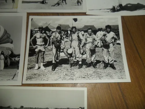 12 Antiguas Fotos De Paracaidistas En Accion Unicas (Usado)