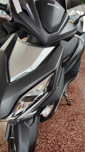 Imagen 2 de 3 de Honda Elite 125