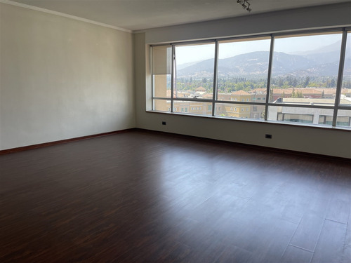 Oficina En Arriendo 50m2 Con 1 Estac. La Dehesa Central.