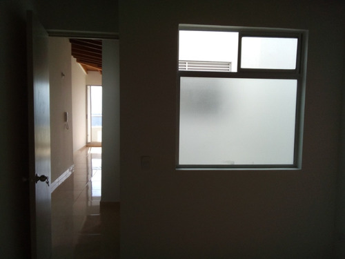 Imagen 7 de 20 de Venta De Apartamento En La Estrella A Cinco Calles Del Parque Principal