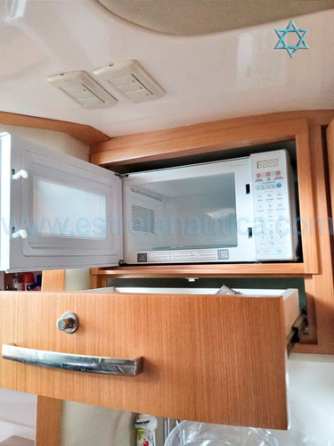 Imagem 6 de 10 de Lancha Phantom 36 Barco Iate Ferreti Azimut Axtor Magnum