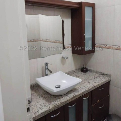 Imagen 9 de 10 de Venta De Apartamento En La Urb, Lebrún Mls 22-27351 Maria Reina 04127136381