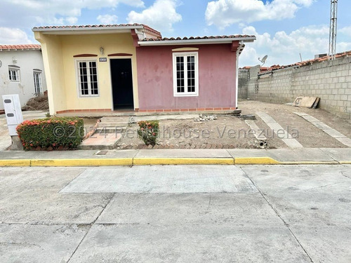 Casa En Venta En Los Samanes Cabudare, Lara M C 