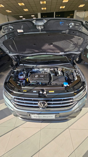 Imagen 10 de 16 de Volkswagen Tiguan Life 350 Tsi 6