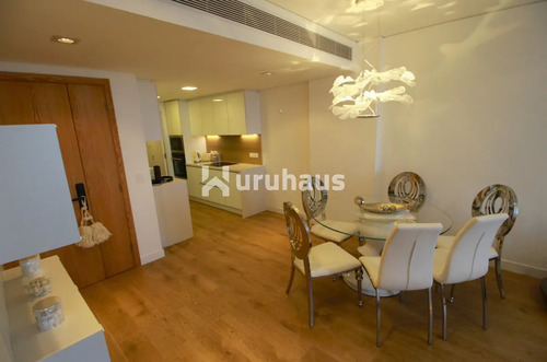 Venta Apartamento Un Dormitorio Punta Del Este Playa Brava Primera Linea Trump Tower