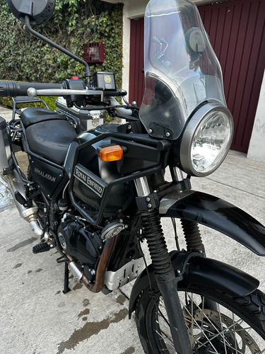 Royal Enfield Himalayan Negra Único Dueño. Incluye Cajas.