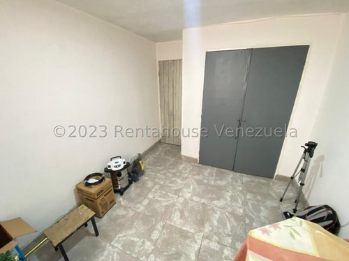 Imagen 20 de 30 de |**| Apartamento En Venta La Trinitarias, Hermoso, Moderno, Ubicación Privilegiada// Cod Flex #23-18631// 0414-523-21-38//