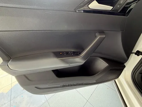 Volkswagen Nivus 1.0t Highline At