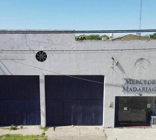 Imagen 2 de 26 de Gran Galpón Con Local Y Casa En El Centro De General Madariaga