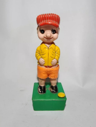 Imagen 1 de 9 de Antiguo Muñeco Plástico Duro Hace Pipi Ro 2087