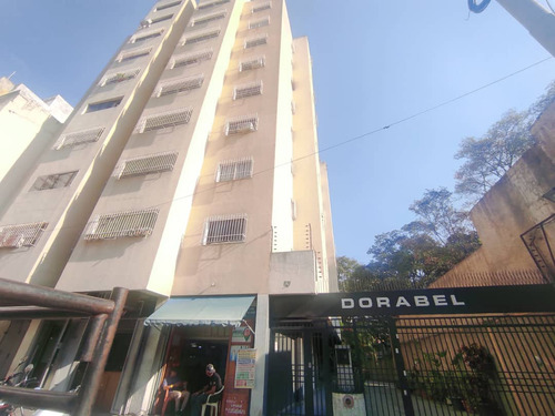 En Venta Apartamento En La Candelaria 