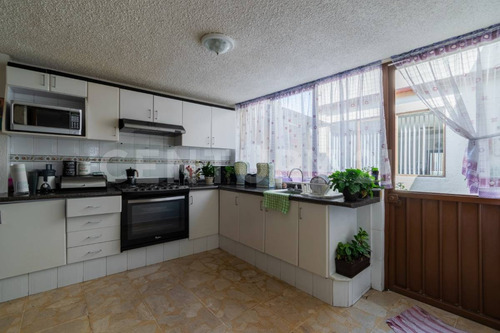Atizapan Centro, Edificio De Productos En Venta 10474 Rev