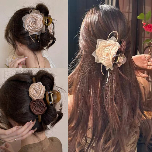 Elegante Accesorio De Verano Con Forma De Pinza Para El Pelo