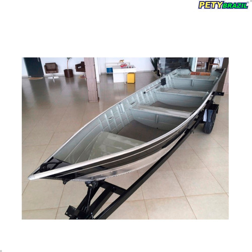 Barco Pety Brasil 600 S