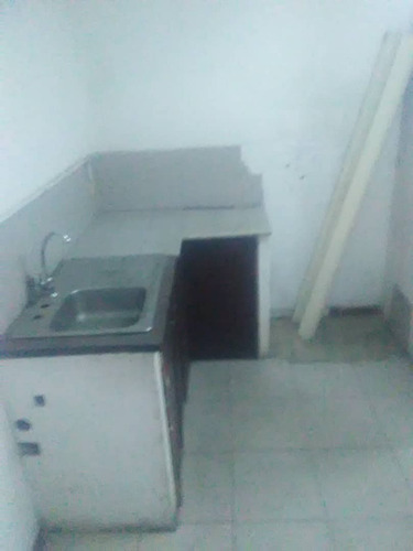 Imagen 5 de 8 de Galpon En Aqluiler, Barrio Sucre, Barcelona