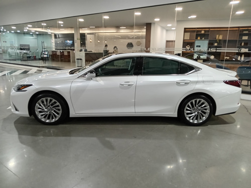 Lexus Es 2023