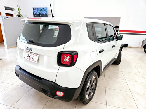 Jeep Renegade 1.8 4x2 Flex 16V Aut.