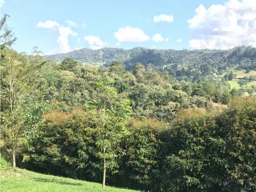 Cf-24 Casa Finca(el Retiro, Sector La Lorena)