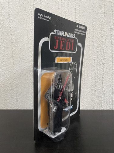 Darth Vader Revenge Of The Jedi Vintage Collection # 08 2011 (Usado)