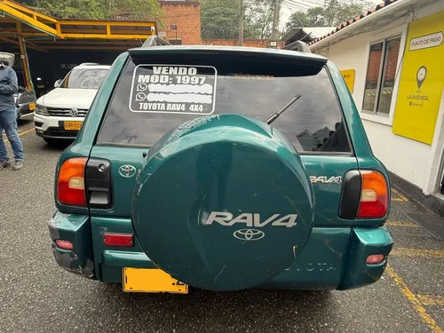 Toyota RAV4 2.4l