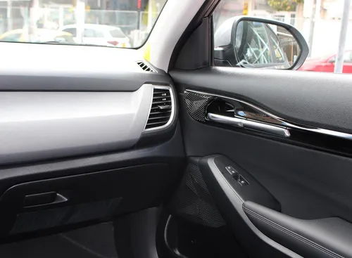Kia Seltos 2.0 Zenith 4X2