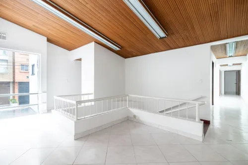 Local En Venta En Santa Paula. Cod V5784