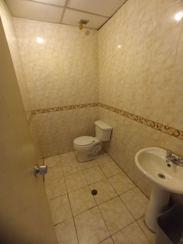 Imagen 7 de 7 de Local En Venta Av Bolivar Torre Banaven Mb Aa