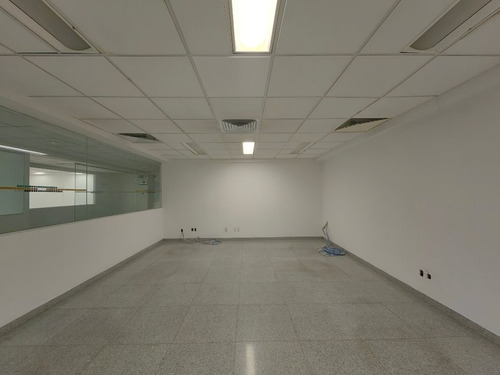 Edificio Oficinas En Col. Portales / 3,064m2c / 21 Privados
