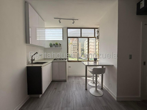 Se Vende Apartamento En Los Palos Grandes Mls #25-23426