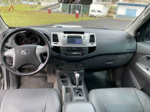 Imagem 11 de 11 de Toyota Hilux Cd4x4 Srv