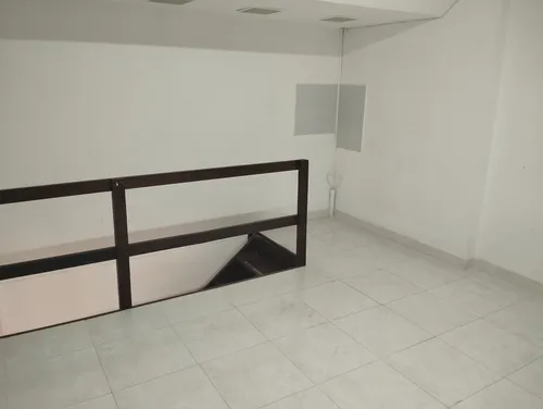 Local En Arriendo/venta En Parque Central Bavaria. Cod A1614513