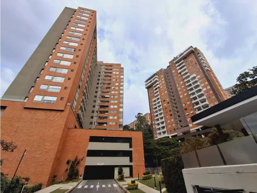 Envigado, Los.almendros; 118m2 Con Terraza